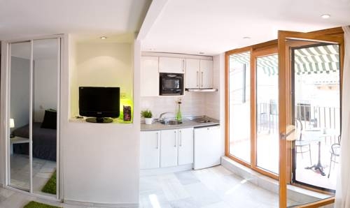 Imagen general del Apartamentos Puerta Del Sol, Puerta del Sol. Foto 14