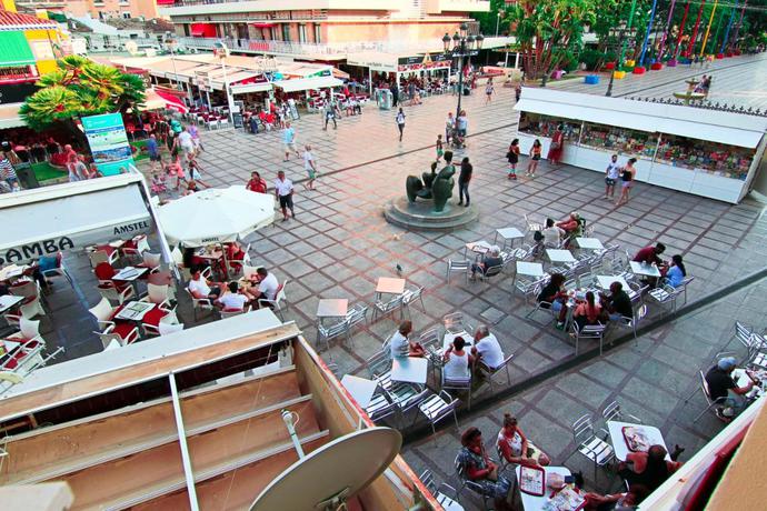 Imagen de los exteriores del Apartamentos Puerta Del Sol Trm. Foto 9