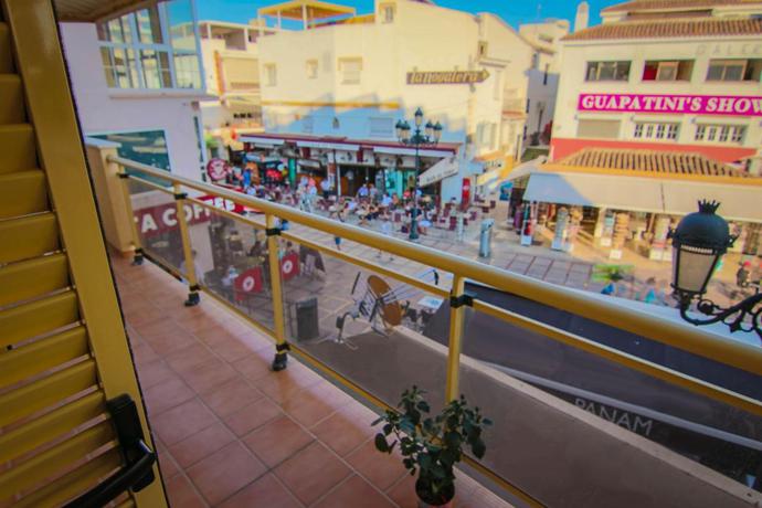 Imagen de los exteriores del Apartamentos Puerta Del Sol Trm. Foto 10