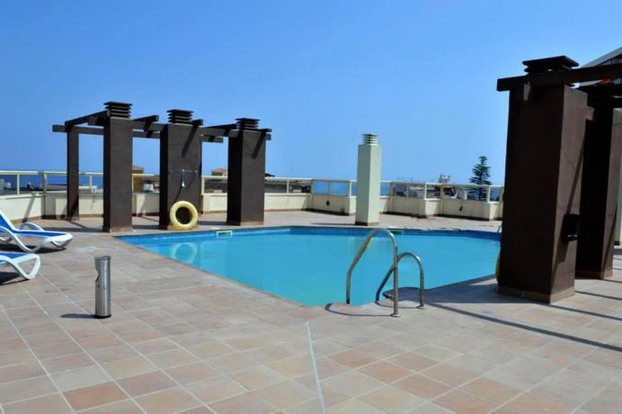 Imagen de la piscina del Apartamentos Puerta Del Sol Trm. Foto 12