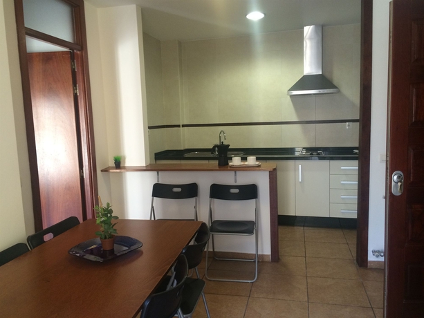 Imagen de los interiores del Apartamentos Puerta Real, Granada. Foto 15