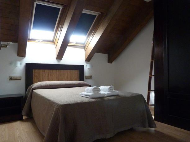 Imagen de la habitación del Apartamentos Puerta de Ordesa. Foto 5