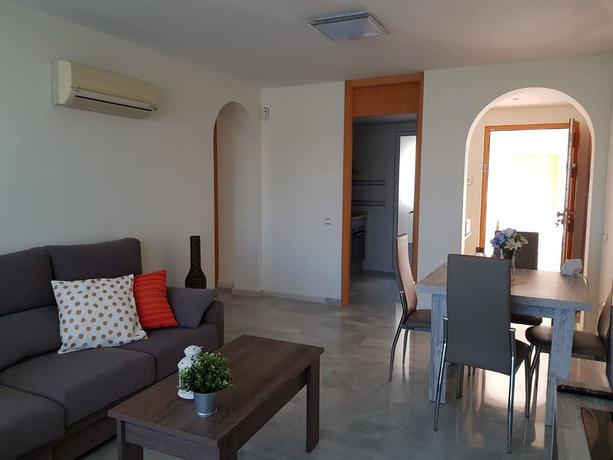 Imagen de la habitación del Apartamentos Puerto Almerimar. Foto 5