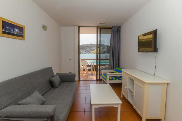 Imagen de la habitación del Apartamentos Puerto Bello. Foto 3