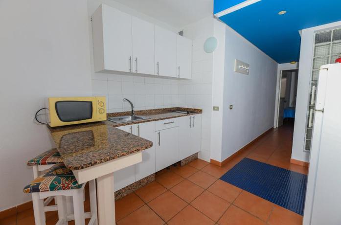 Imagen de la habitación del Apartamentos Puerto Bello. Foto 6