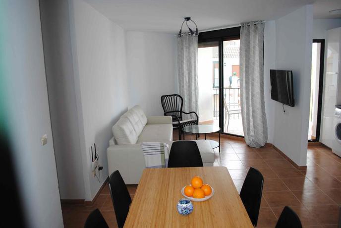 Imagen general del Apartamentos Puerto Zahara. Foto 2