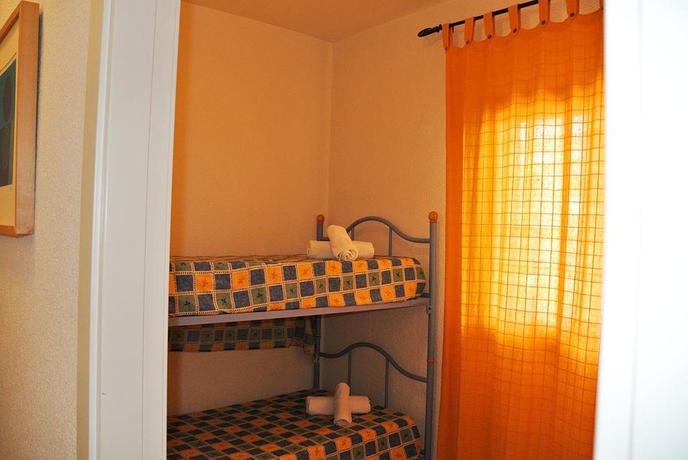 Imagen general del Apartamentos Puerto Zahara. Foto 14