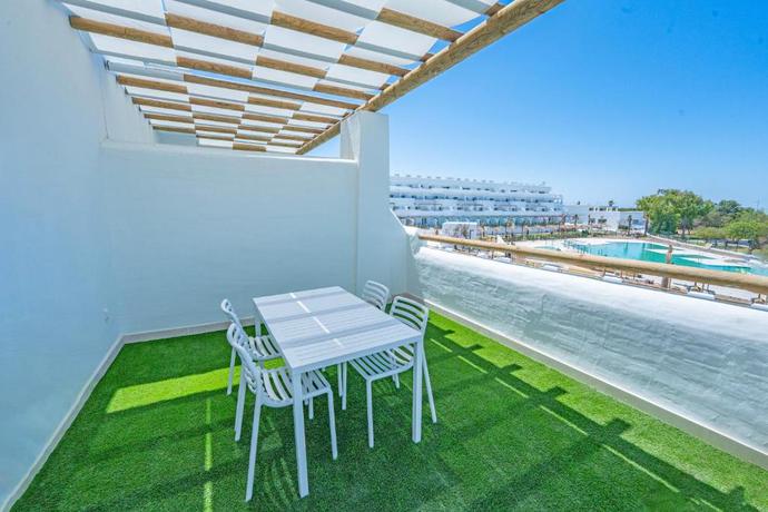 Imagen de la habitación del Apartamentos Punta Candor Suites. Foto 14