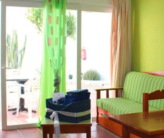 Imagen general del Apartamentos Punta Elena Beach THe. Foto 3