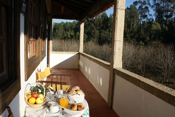 Imagen del bar/restaurante del Apartamentos Quinta Do Rei. Foto 3