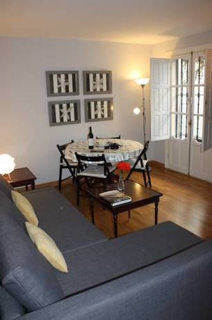 Imagen general del Apartamentos Qyq Vidrio. Foto 10