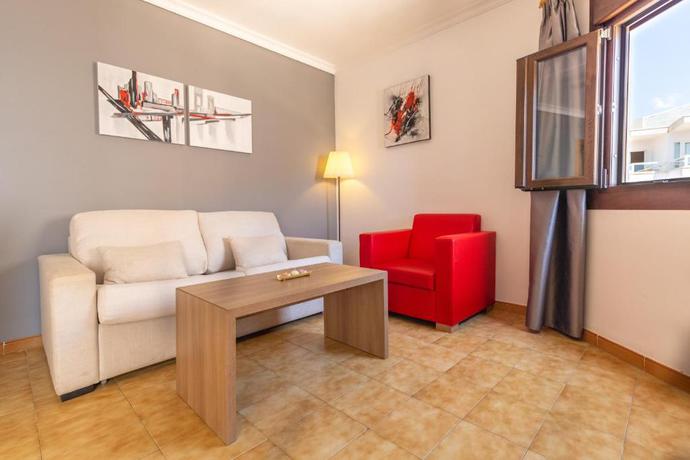 Imagen del bar/restaurante del Apartamentos R2 Cala Millor. Foto 10