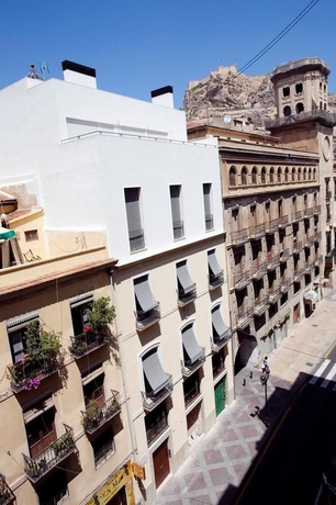 Imagen de los exteriores del Apartamentos Rafael Premium. Foto 15