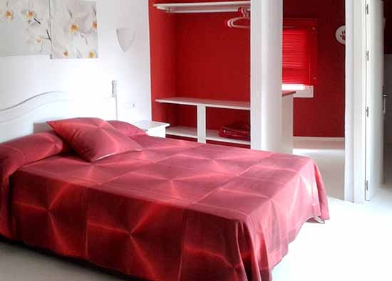 Imagen de la habitación del Apartamentos Ragel Costa Zahara. Foto 3