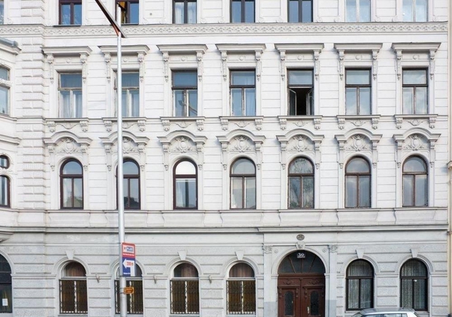 Imagen de los exteriores del Apartamentos Raisa Apartments Lerchenfelder Gürtel 30. Foto 11