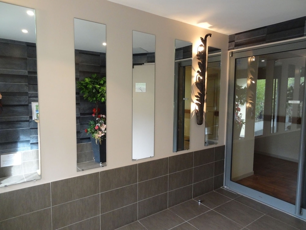 Imagen de los interiores del Apartamentos R&eacute;sidence Carouge. Foto 18