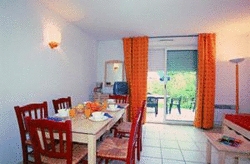 Imagen de la habitación del Apartamentos R&eacute;sidence Club Odalys Le Domaine Des Hauts De Salavas. Foto 3