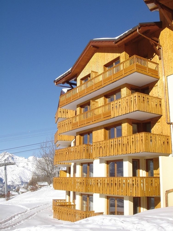 Imagen general del Apartamentos R&eacute;sidence Lagrange Vacances L'arollaie. Foto 4