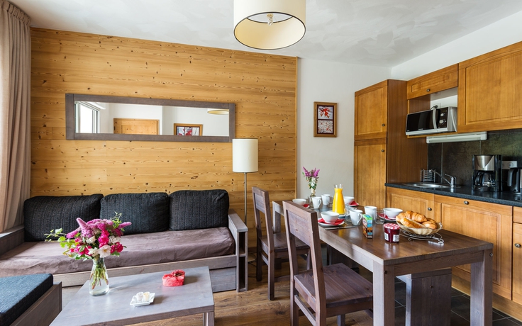 Imagen de los interiores del Apartamentos Résidence Lagrange Vacances Le Clos Saint Hilaire. Foto 14