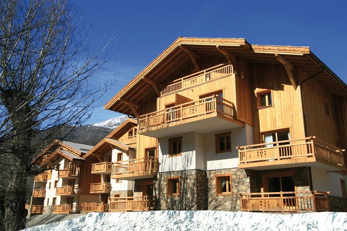 Imagen de los exteriores del Apartamentos Résidence Lagrange Vacances Le Hameau Du Rocher Blanc. Foto 8