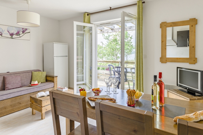 Imagen de los interiores del Apartamentos Résidence Lagrange Vacances Les Terrasses Du Lac. Foto 10