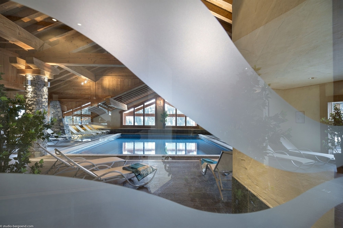 Imagen de la piscina del Apartamentos Résidence Les Alpages De Champagny. Foto 14