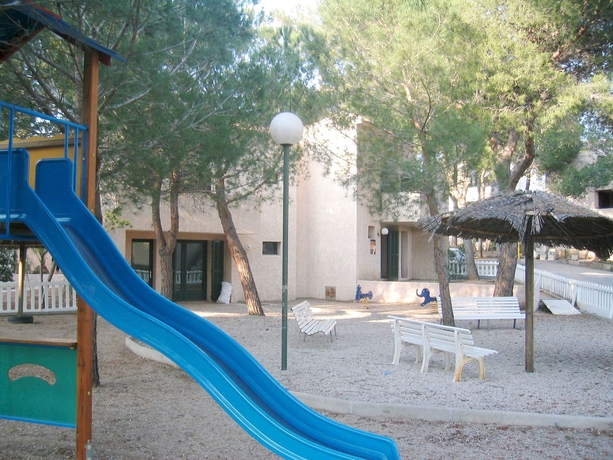 Imagen de los exteriores del Apartamentos R&eacute;sidence Les Mimosas. Foto 10