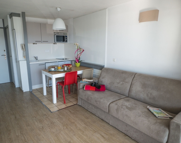 Imagen de los interiores del Apartamentos Résidence Mer and Golf Sokoburu. Foto 14