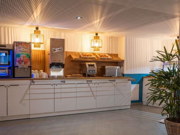 Imagen del bar/restaurante del Apartamentos R&eacute;sidence Mercure Paris Sud Villejuif. Foto 4