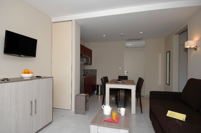 Imagen de los interiores del Apartamentos R&eacute;sidence Odalys Du Golfe. Foto 14