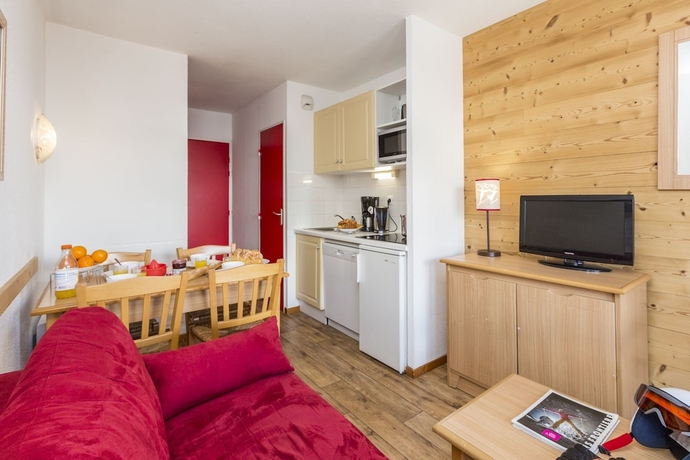 Imagen de la habitación del Apartamentos R&eacute;sidence Odalys Les Lumi&egrave;res De Neige. Foto 8