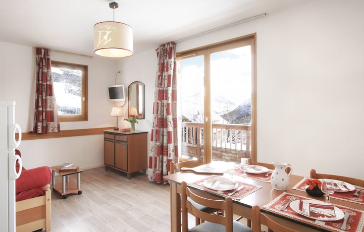 Imagen de la habitación del Apartamentos R&eacute;sidence Odalys Les Sybelles. Foto 5