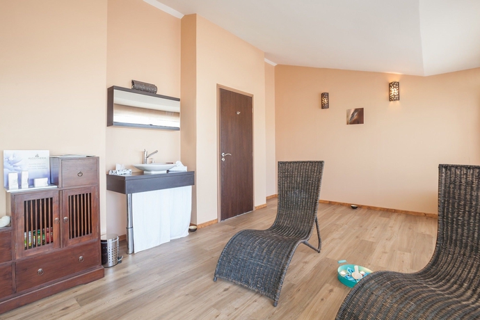 Imagen de la piscina del Apartamentos Résidence Pierre Et Vacances Les Restanques Du Golf De Saint Tropez. Foto 14