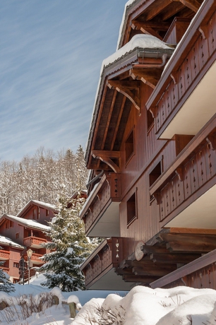 Imagen general del Apartamentos R&eacute;sidence Pierre and Vacances Premium Les Fermes De M&eacute;ribel. Foto 10