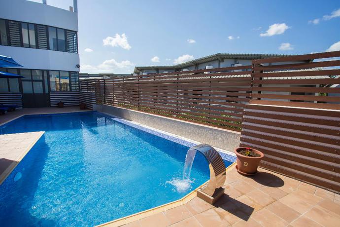 Imagen de la piscina del Apartamentos Résidence Potosi. Foto 19