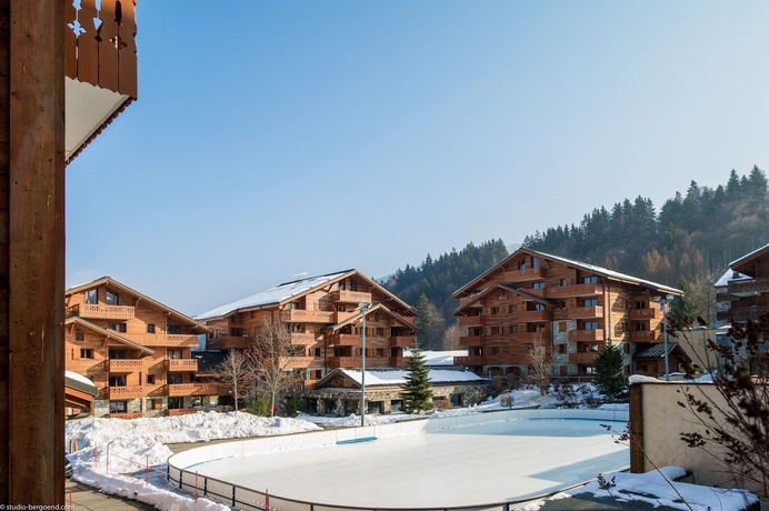 Imagen de los exteriores del Apartamentos Résidence Premium Les Fermes Du Soleil - Les Carroz-d'arâche. Foto 9