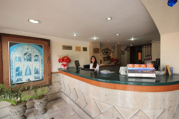 Imagen de los interiores del Apartamentos Real De Minas Inn Hotel, Queretaro. Foto 9