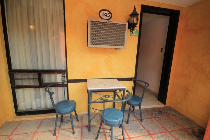 Imagen de la habitación del Apartamentos Real De Minas Inn Hotel, Queretaro. Foto 6