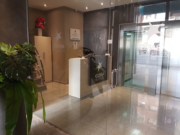 Imagen de los interiores del Apartamentos Real Lleida, Lleida. Foto 27