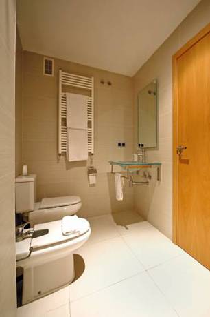 Imagen de la habitación del Apartamentos RealRent Marina Real. Foto 8