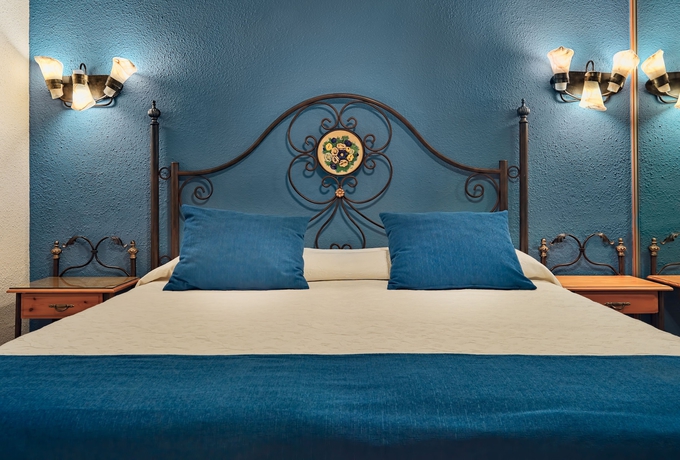 Imagen de la habitación del Apartamentos Regency Torviscas Apartments Suites. Foto 5