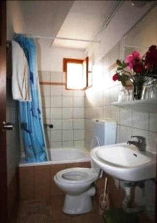 Imagen de la habitación del Apartamentos Regina Hotel. Foto 15