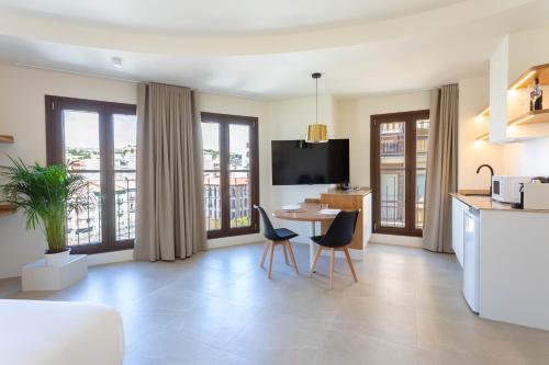 Imagen de la habitación del Apartamentos Reina Victoria El Mercado. Foto 5