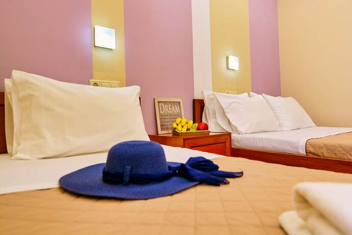 Imagen general del Apartamentos Relax Hotel, Paleochora. Foto 3