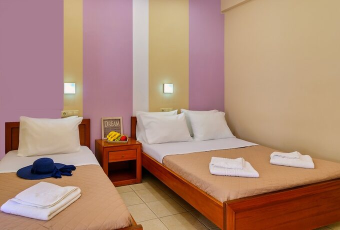 Imagen general del Apartamentos Relax Hotel, Paleochora. Foto 9