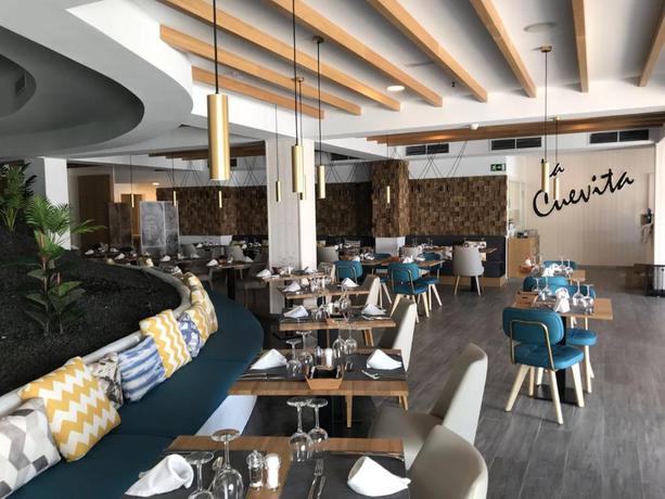 Imagen general del Apartamentos Relaxia Lanzaplaya. Foto 8