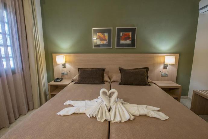 Imagen general del Apartamentos Relaxia Lanzasur Club. Foto 6