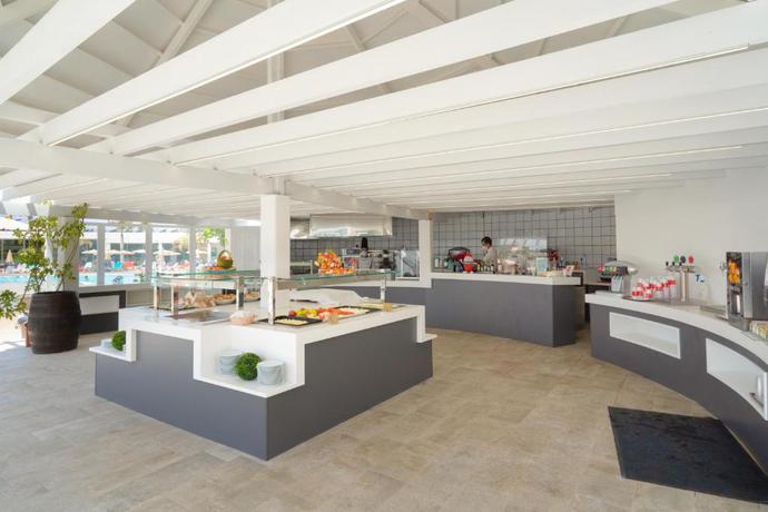 Imagen general del Apartamentos Relaxia Lanzasur Club. Foto 9