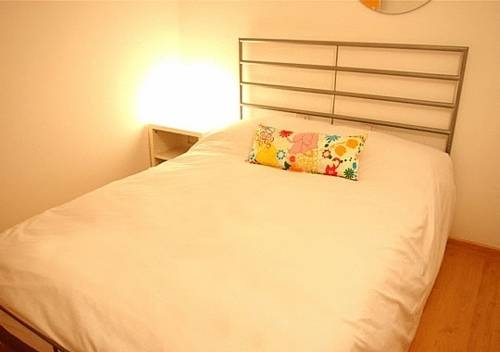 Imagen general del Apartamentos Rent4Days Sants. Foto 13