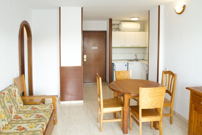 Imagen de la habitación del Apartamentos Rentalmar Arquus Park. Foto 5
